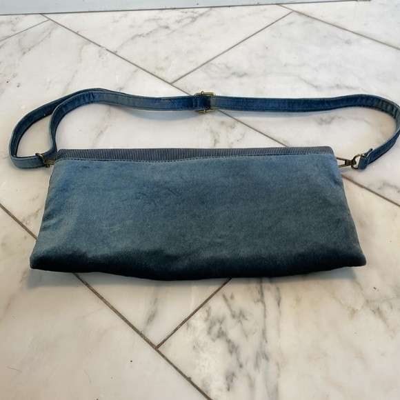NWOT Anthropologie dark gray blue velvety soft fold over purse adjustable strap - Picture 7 of 9